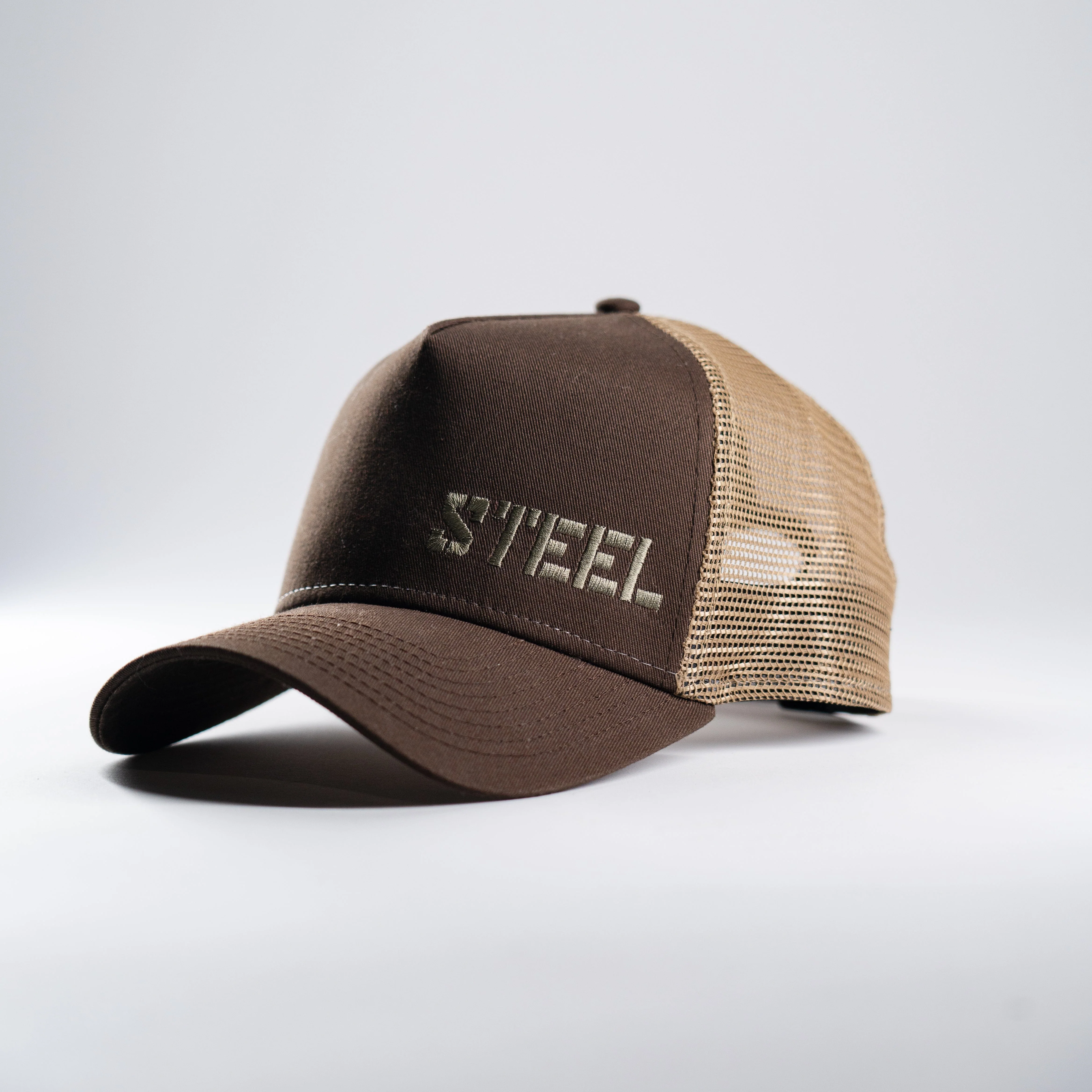 STEEL Trucker - Image 10